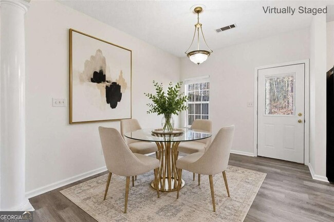 Photo - 2913 Greyhawk Ln