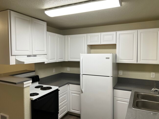 Photo - East Stark Apartments
