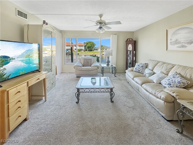 Photo - 4034 SE 12th Ave Unit 104