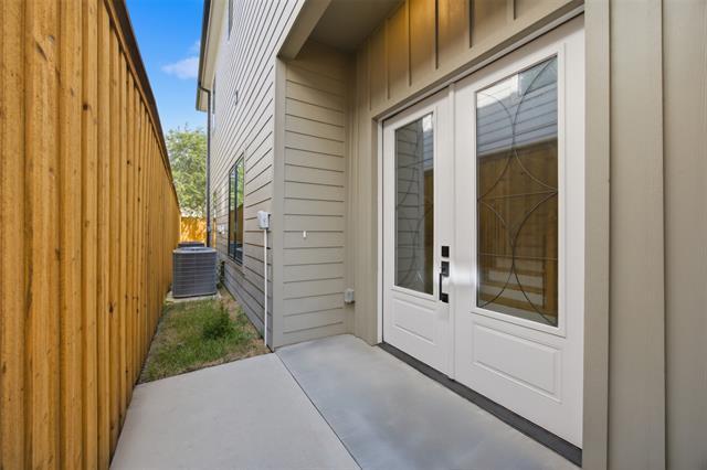 Photo - 4615 Rusk Ave