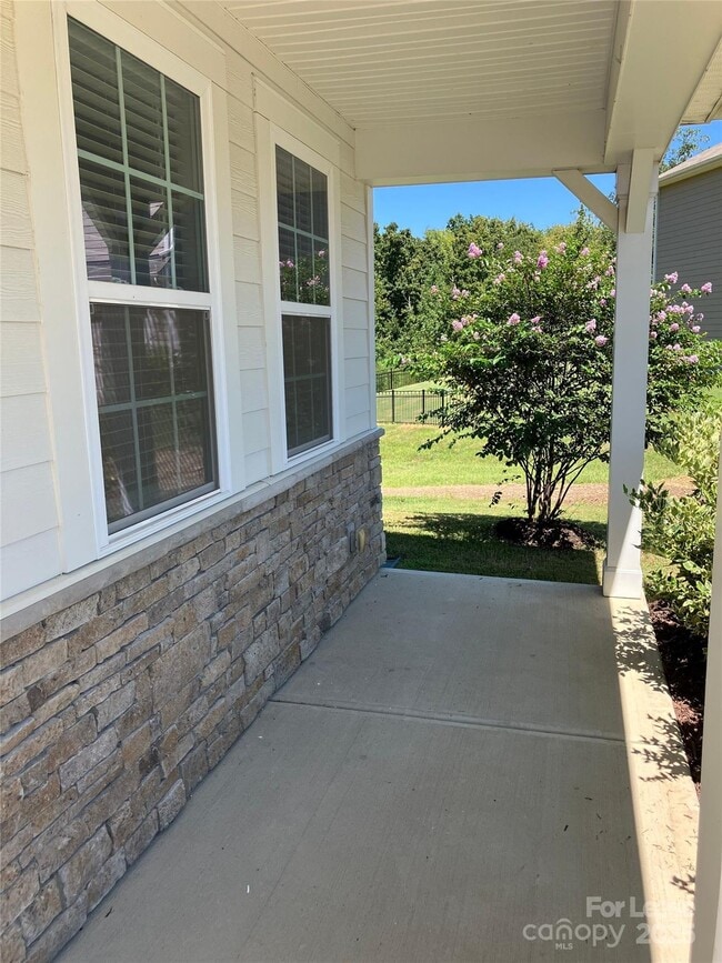 Photo - 10421 Bluejack Oak Ct