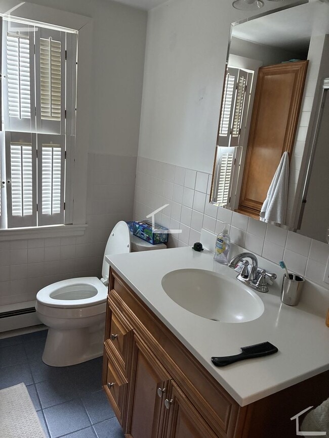 Photo - Large single family in Newton