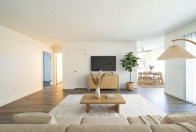 Photo - 1440 Oak Dr Unidad H4