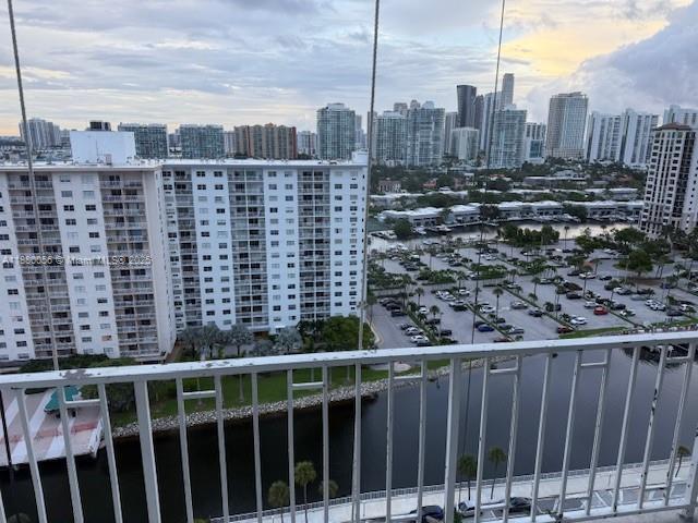 Building Photo - 500 Bayview Dr Unit 1821 Rental