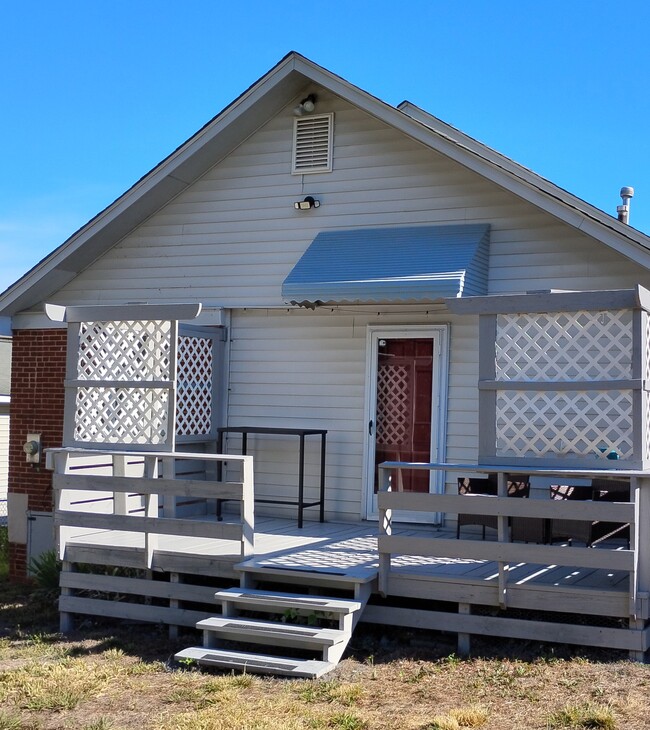 Photo - 3821 Kelford St