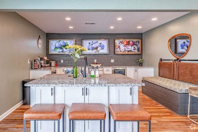 Clubhouse - Bridgewater Crossing