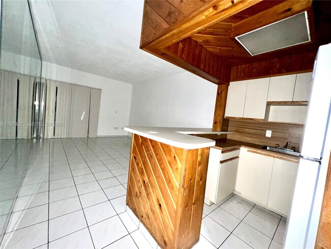 Photo - 4370 NW 11th St Unit 103