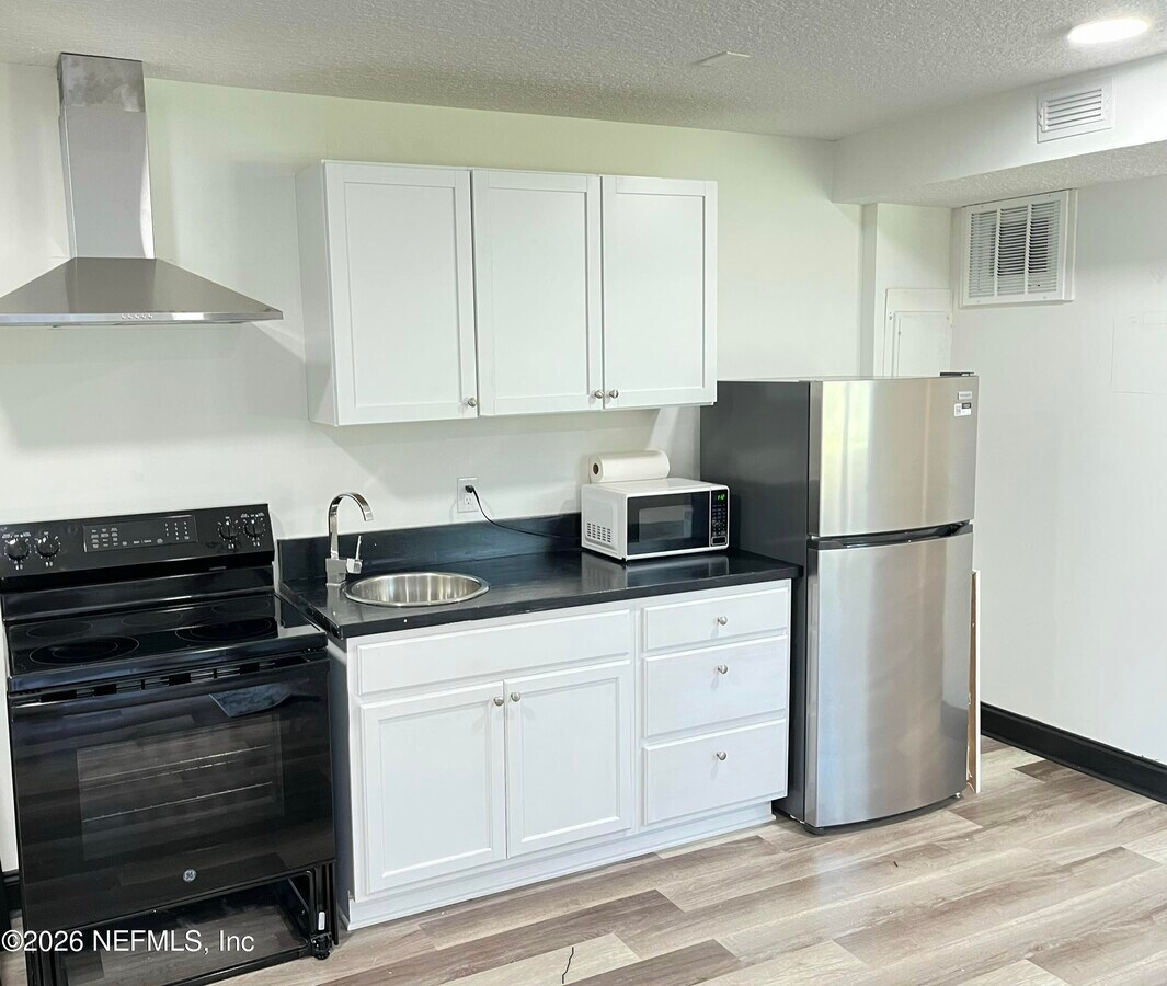 Photo - 6126 Atlantic Blvd