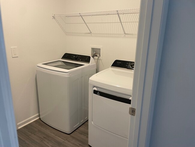 Photo - 3154 NE 36th Pl