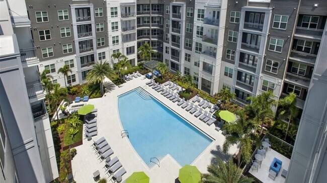 Photo - 1702 W Cleveland St Unidad 2-501.473475