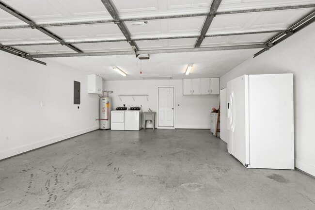 Photo - Gorgeous Totally Remodeled 3/3 w/ 2 Car Garage in Surfside-Small Dog Permitted