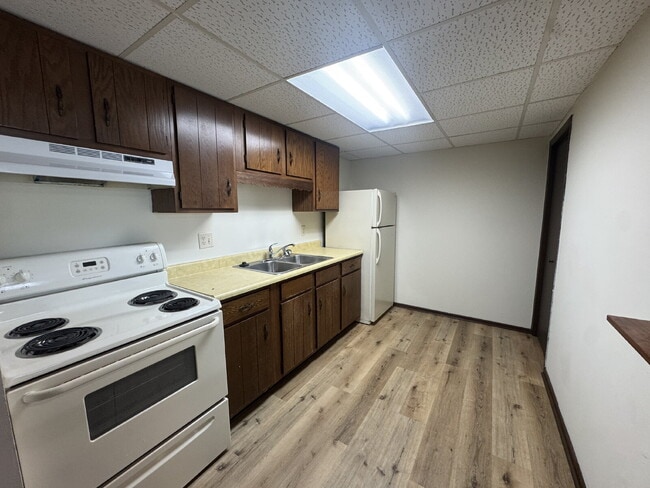 Photo - 2406 Marquette Rd Unit Apt 9