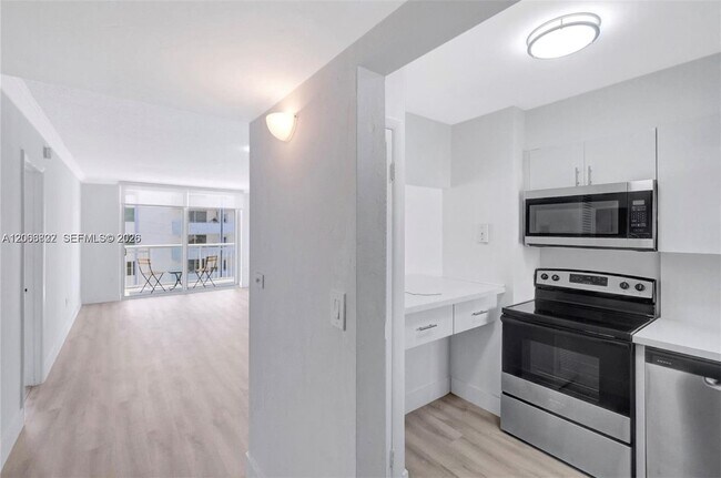 Photo - 1345 Lincoln Rd Unit 501