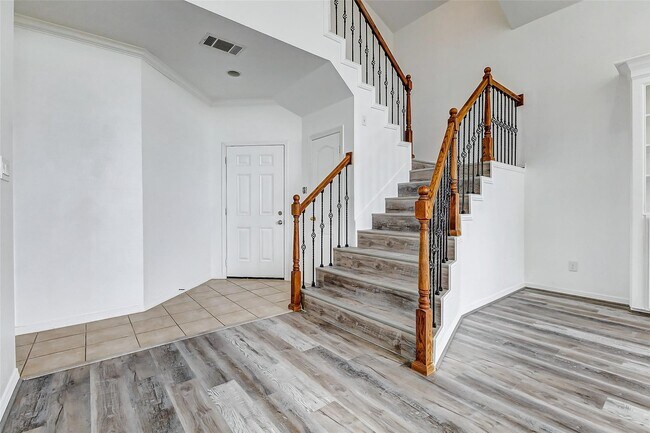 Photo - 14527 Clipper Cir Dr