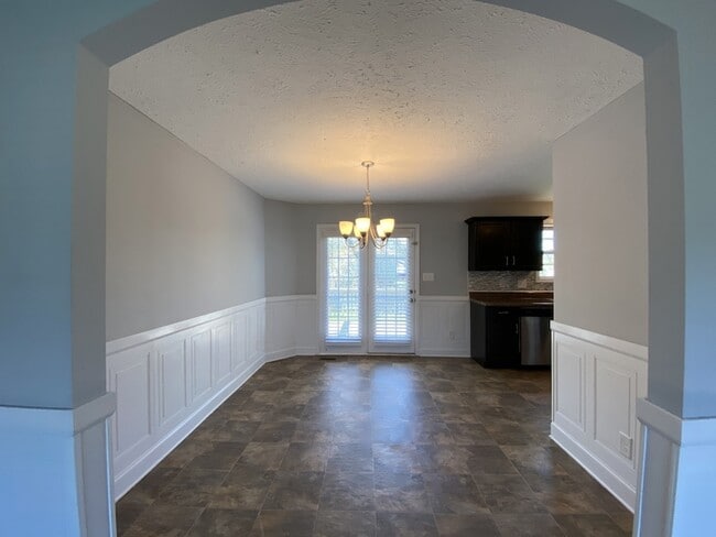 Photo - 548 Magnolia Dr