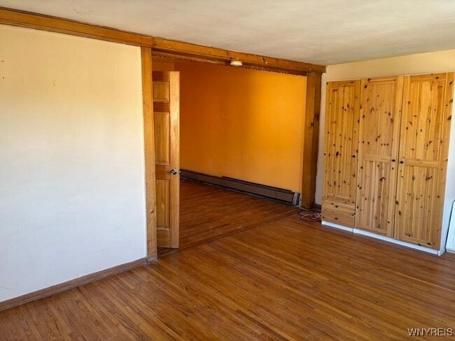 Photo - 9 Roland Ave