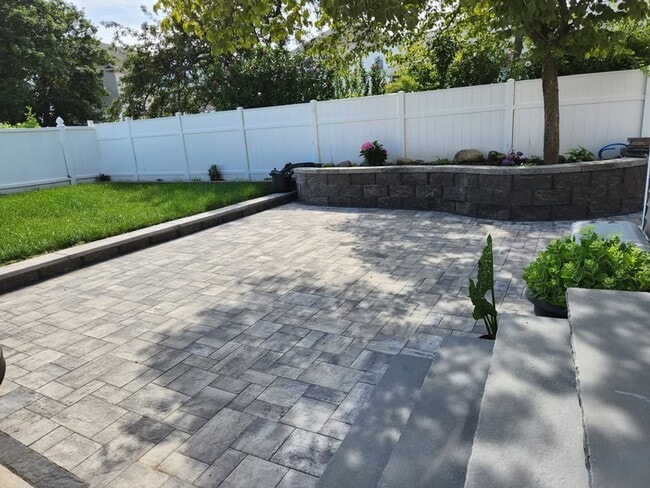 Photo - 121 Ledge St Unit 2