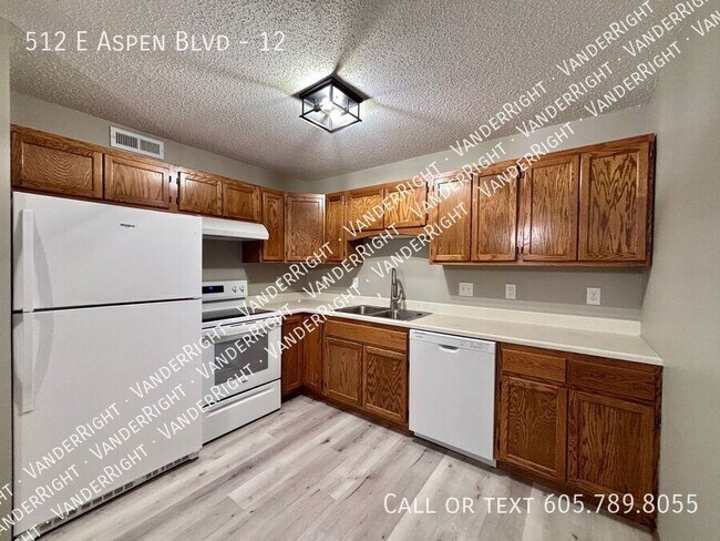 Photo - 512 E Aspen Blvd Unidad 12