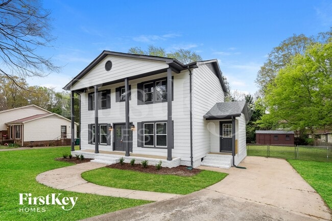 Photo - 2816 Scarlet Cir