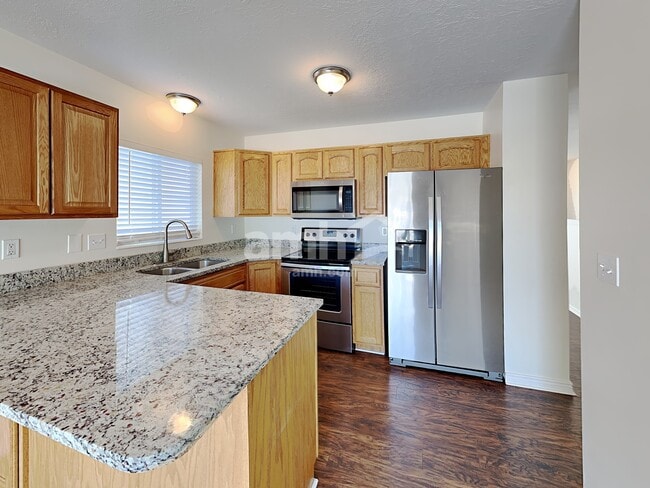 Photo - 5069 S Vista Dr