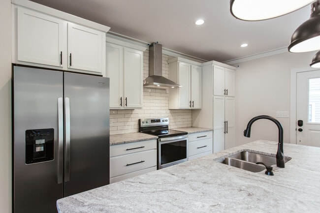 Photo - 132 Flint St