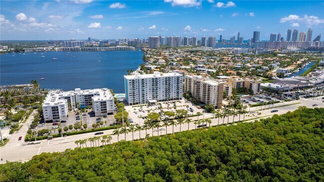 Photo - 2841 NE 163rd St Unit 1002