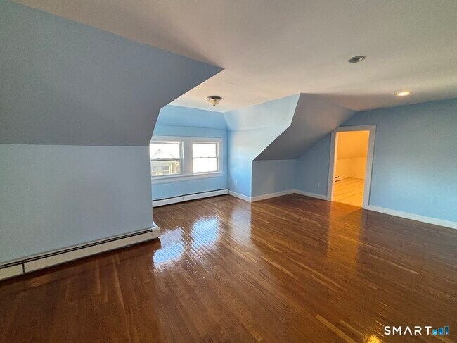 Photo - 358 Park Ave Unit 3rd Floor