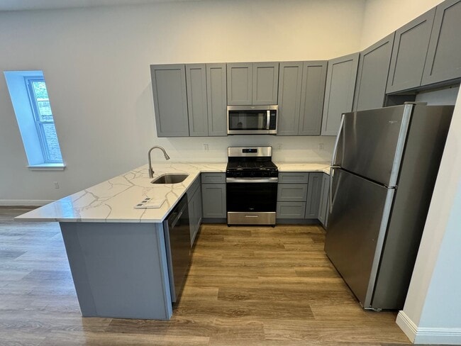 Building Photo - 322 Vine St Unit 2C