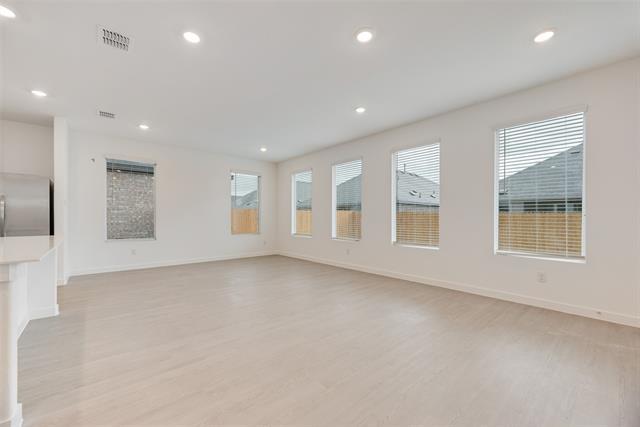 Photo - 900 Raintree Rd House