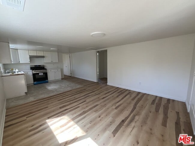 Photo - 8527 Arrow Blvd