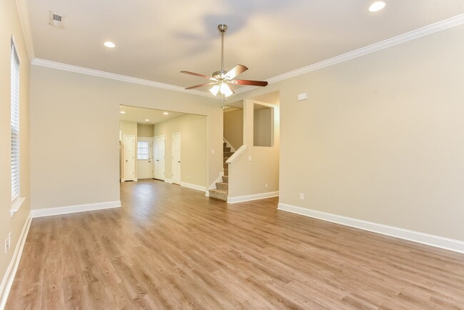 Photo - 1968 Brookshine Port