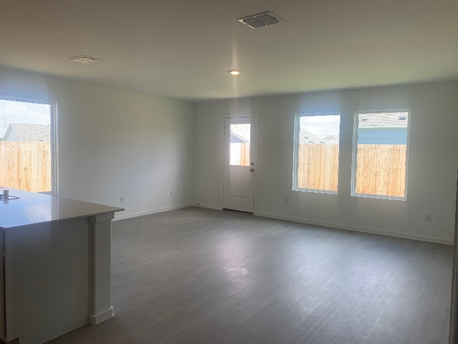 Photo - 4025 Twinleaf Dr