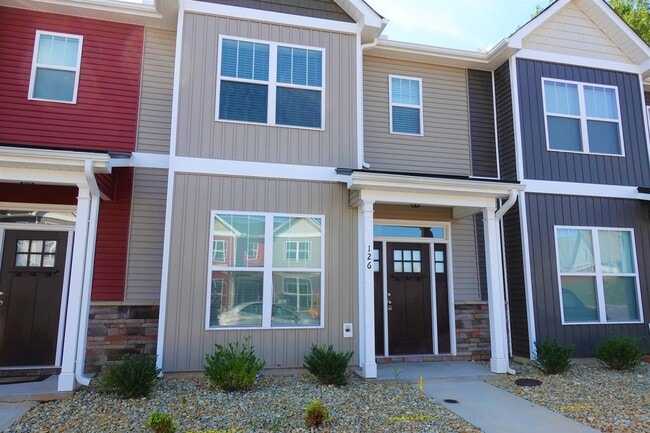 Photo - 128 Creekland Wy