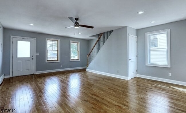Photo - 101 Carlton Ave
