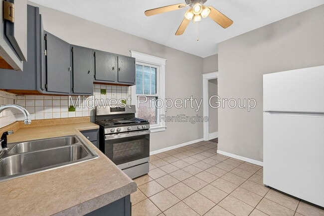 Photo - 1365 Louisville Ave