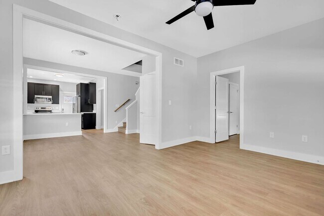 Photo - 622 N Washington St Unit 1