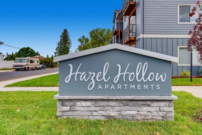 Building Photo - Hazel Hollow Unit 145-109