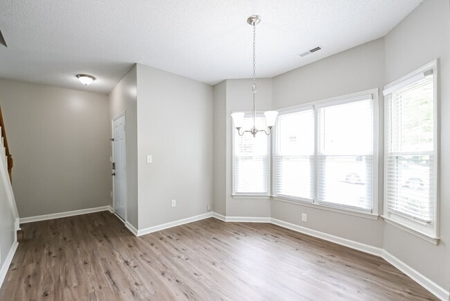 Photo - 309 Wax Myrtle Ct