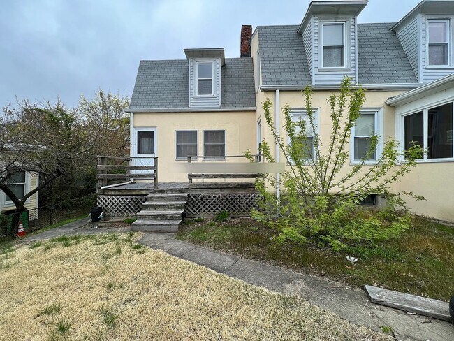 Photo - 80 Curtis St