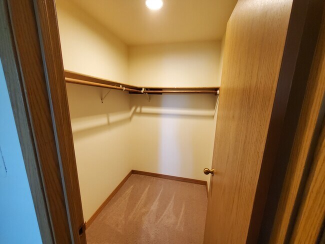 Photo - Meridian Place Apartments