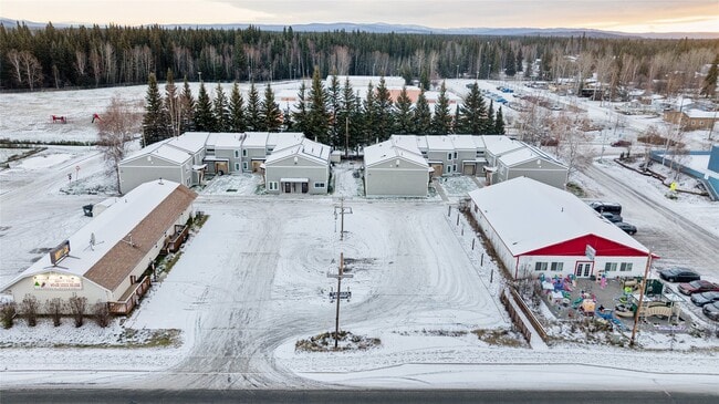 Photo - 350 S Santa Claus Ln