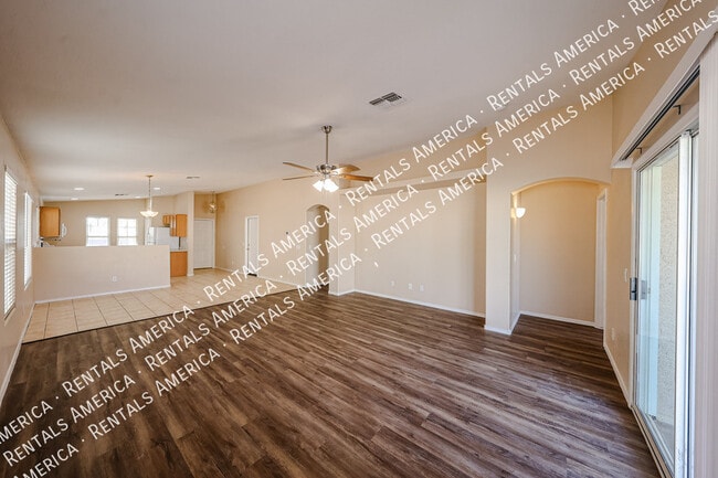 Photo - 138 N 153rd Ave