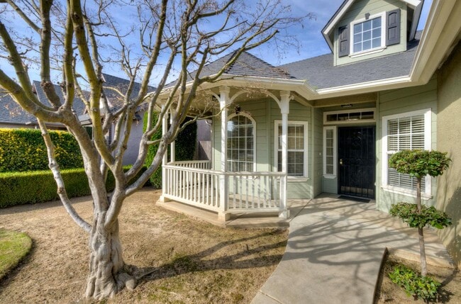 Photo - 139 Athens Ave