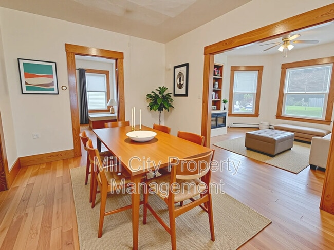 Photo - 76 George St