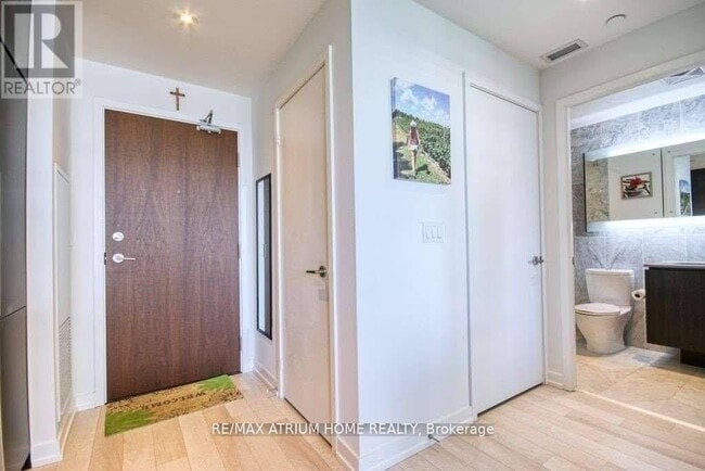 Photo - 115 McMahon Dr Unité 308