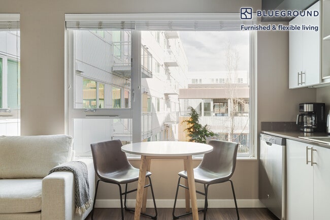 Photo - 2690 152nd Ave NE Unidad FL4-ID836