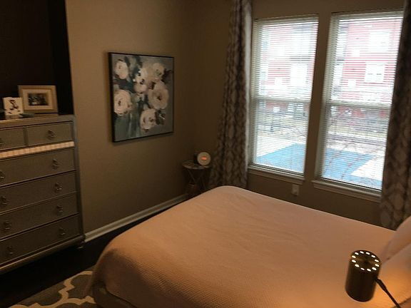 Photo - 1000 Providence Pl