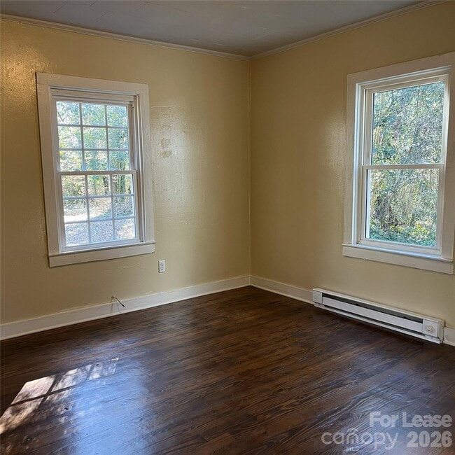 Photo - 2621 Dr Carver Rd