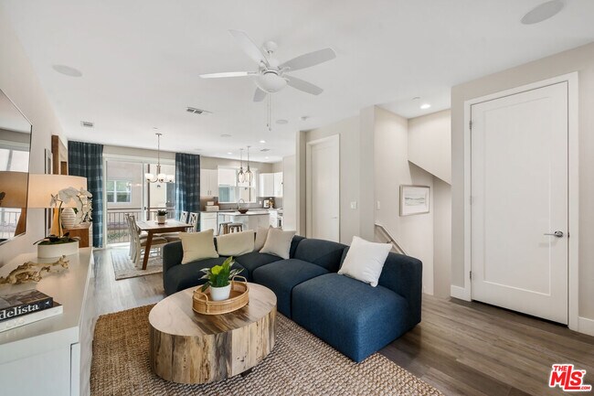 Photo - 4415 Paxton Pl