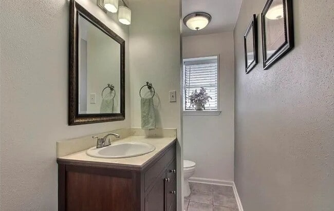 Photo - 8024 Picardy Ave